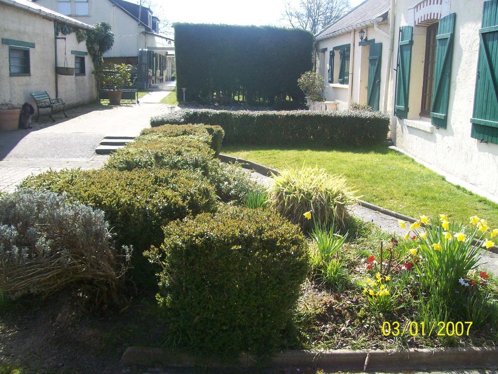 La Cle Des Champs Holiday home Longueval